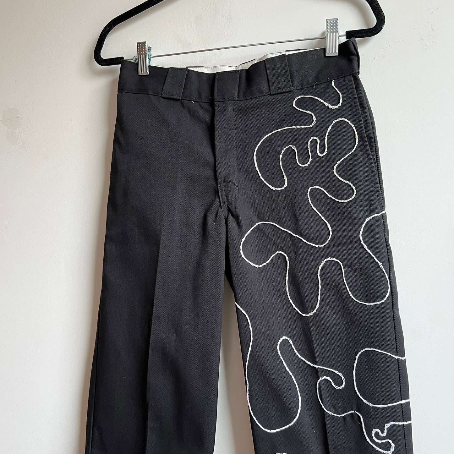 Abstract Embroidered Dickies W 29